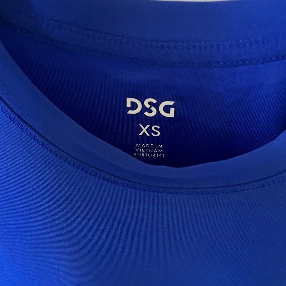 DSG lightweight long sleeve top - Picture 4 of 6
